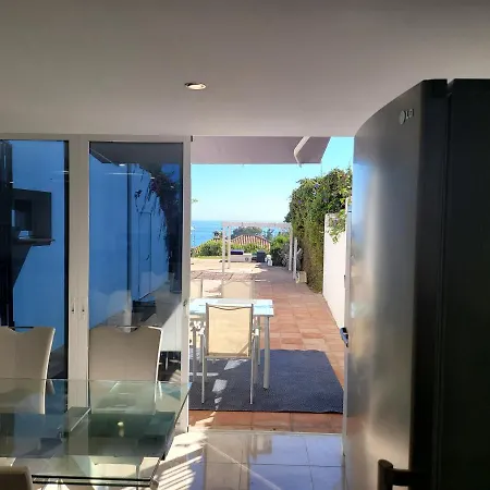 Luxury Sea Views With Pool