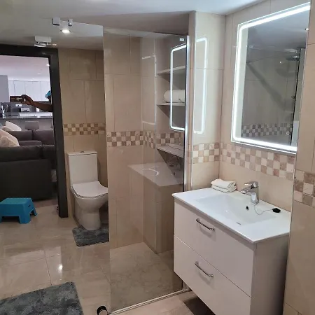 Luxury Sea Views With Pool