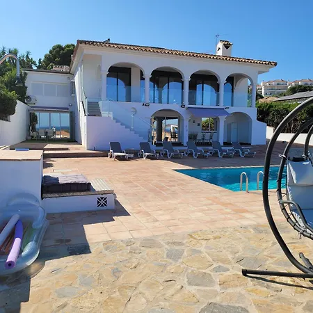 Appartamento Luxury Sea Views With Pool