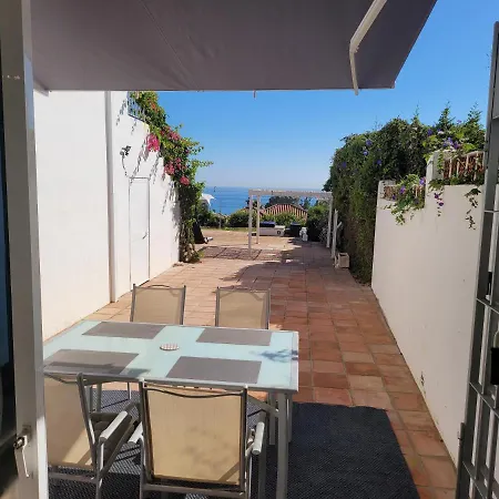 Luxury Sea Views With Pool