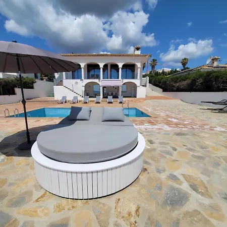 Luxury Sea Views With Pool Apartment *