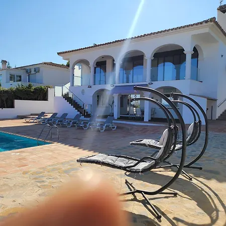 Apartment Luxury Sea Views With Pool